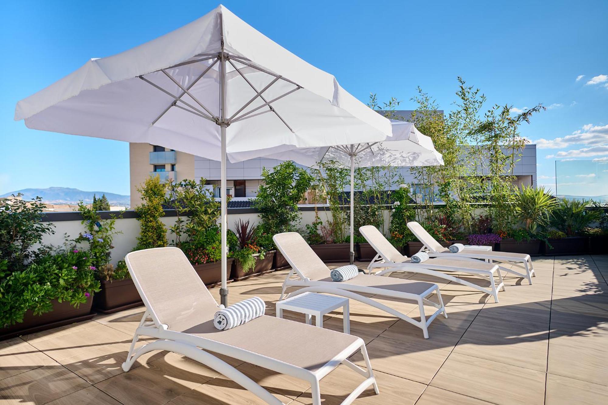 Apartamentos Luna Suites Granada Exterior foto